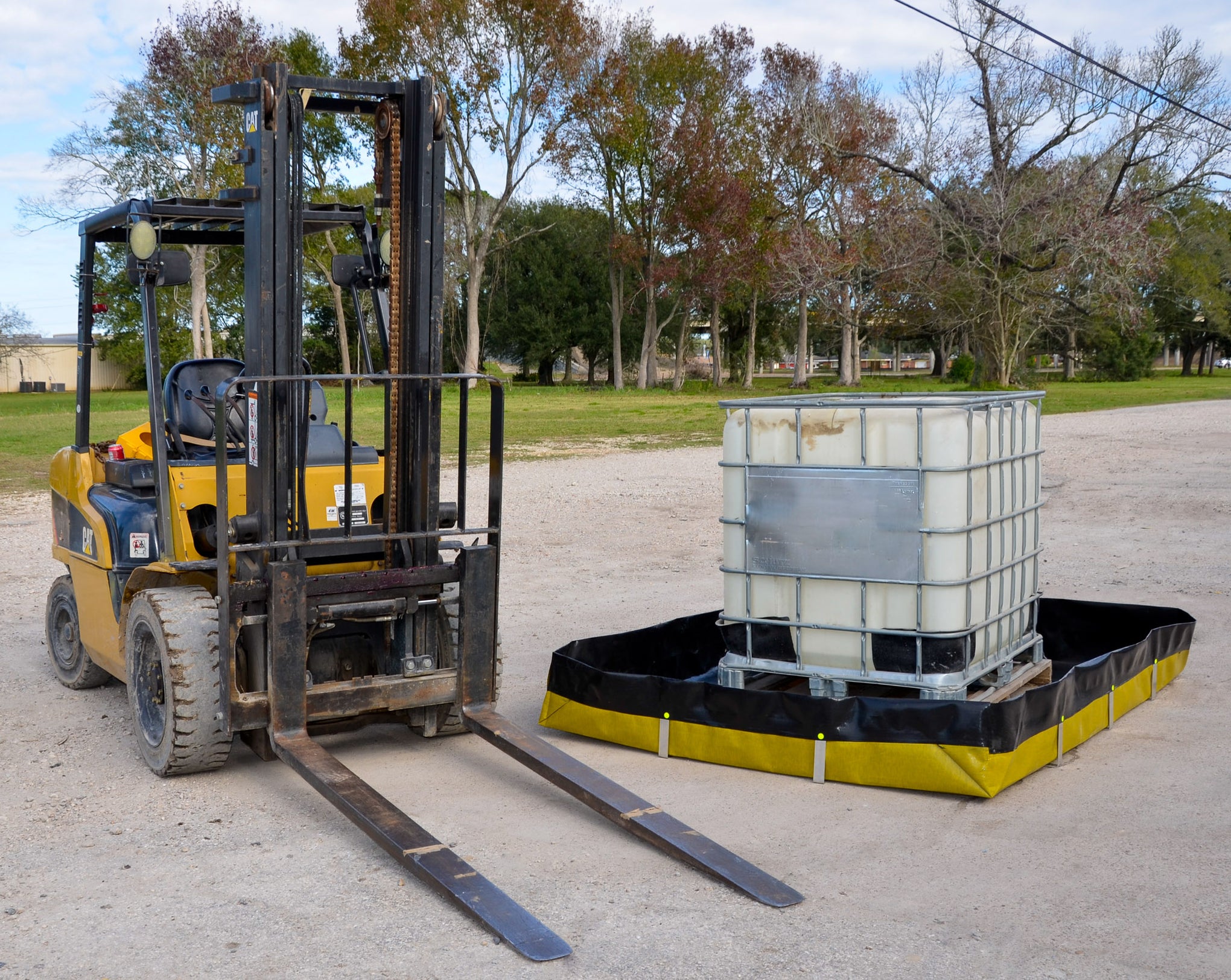 Proflex L-Bracket Secondary Spill Containment Berm — Consolidated ...